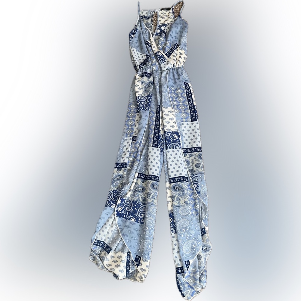 Scobe Women’s Light Blue Patchwork-Print Sleevele… - image 8